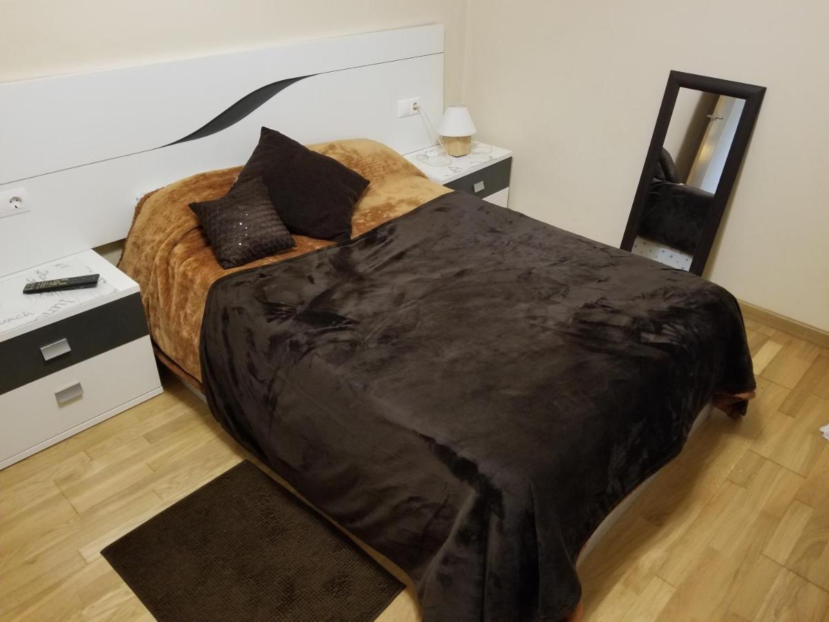 Piso En Foz Lugo Apartment ภายนอก รูปภาพ